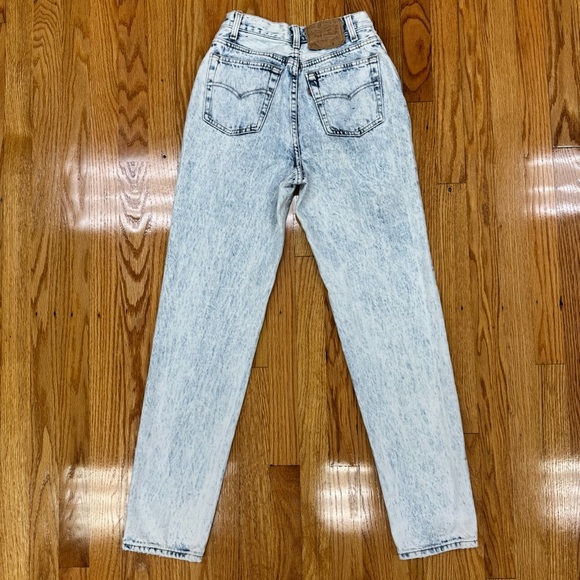 Vintage 1988 Levi’s 501 Buttonfly Acid Wash Distressed Women’s Jeans - Picture 8 of 16